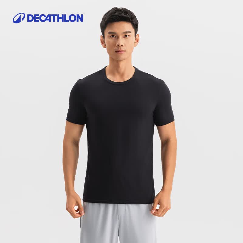 Decathlon Men s Lightweight Training T-Shirt S
