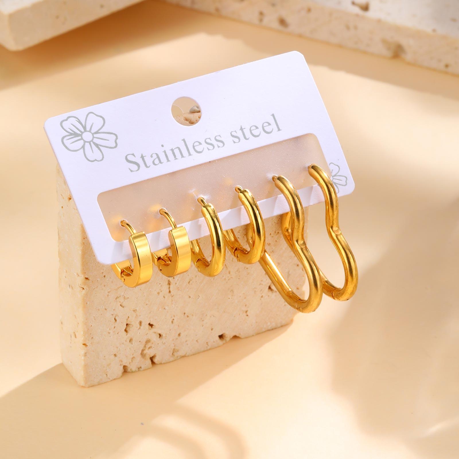 

3pcs Stainless Steel Geometric Huggies Hoop Earrings for Women,Gold Plated Circle Heart Earrings,Not Allergic Waterproof Jewelry