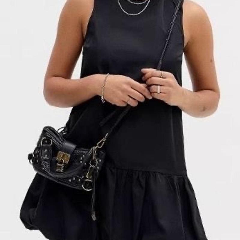 Ladies' handbag 2026 Summer New style rivet retro street motorcycle bag mini crossbody bag Mobile phone bag Women's bag