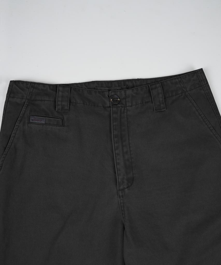 BIRBANTE Garment-Washed Dart Twill Chino Pants - Black