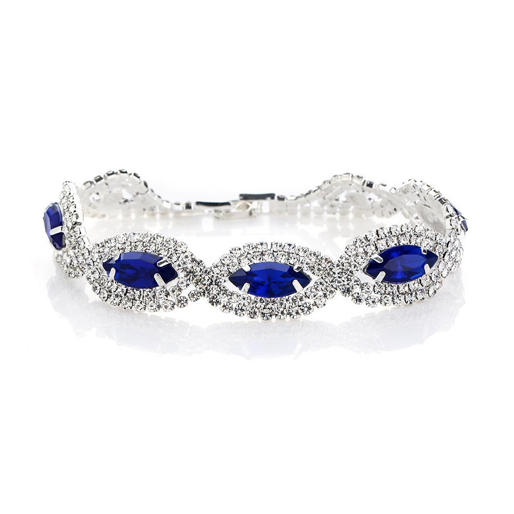 Luxury European Retro Crystal Zirconia Geometric Jewelry Set: Necklace, Earrings, Bracelet