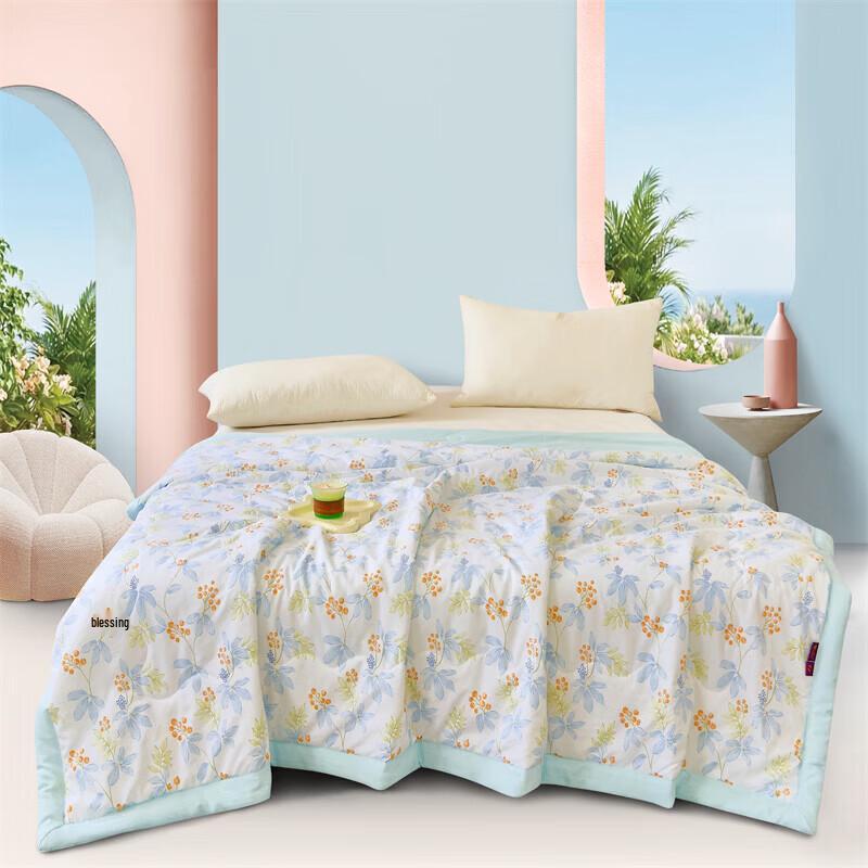 Violet Floral Scented All-Season Quilt