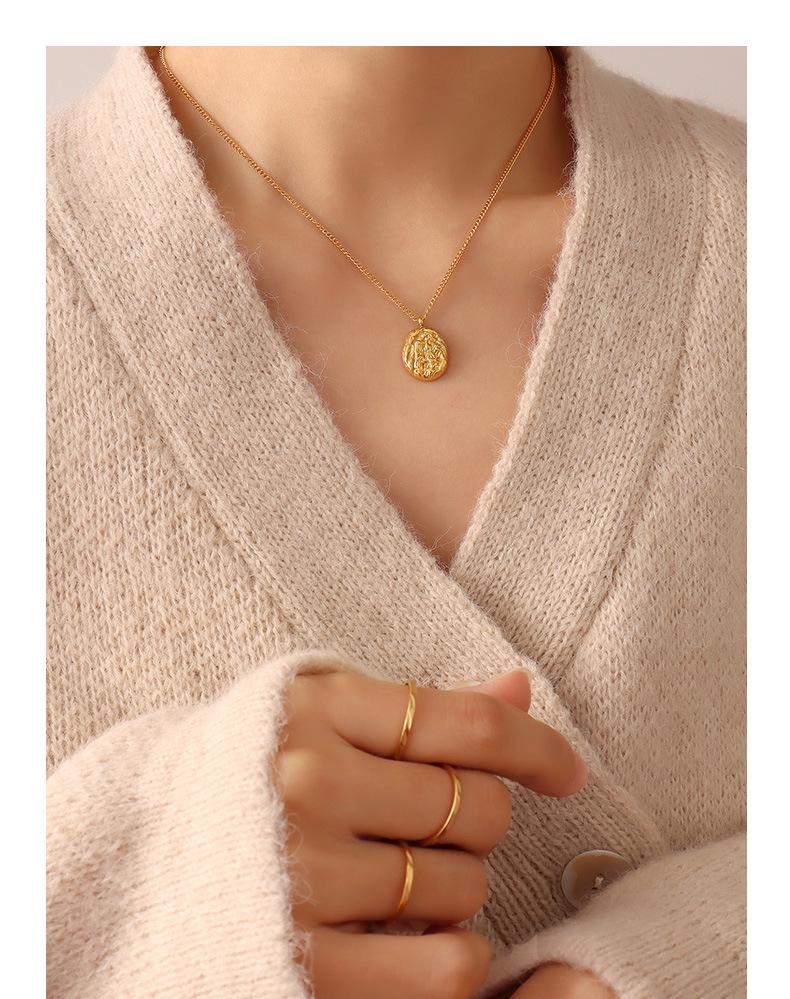 18K Gold-Plated Titanium Steel Necklace with Korean Geometric Irregular Imitation Walnut Shell Pendant