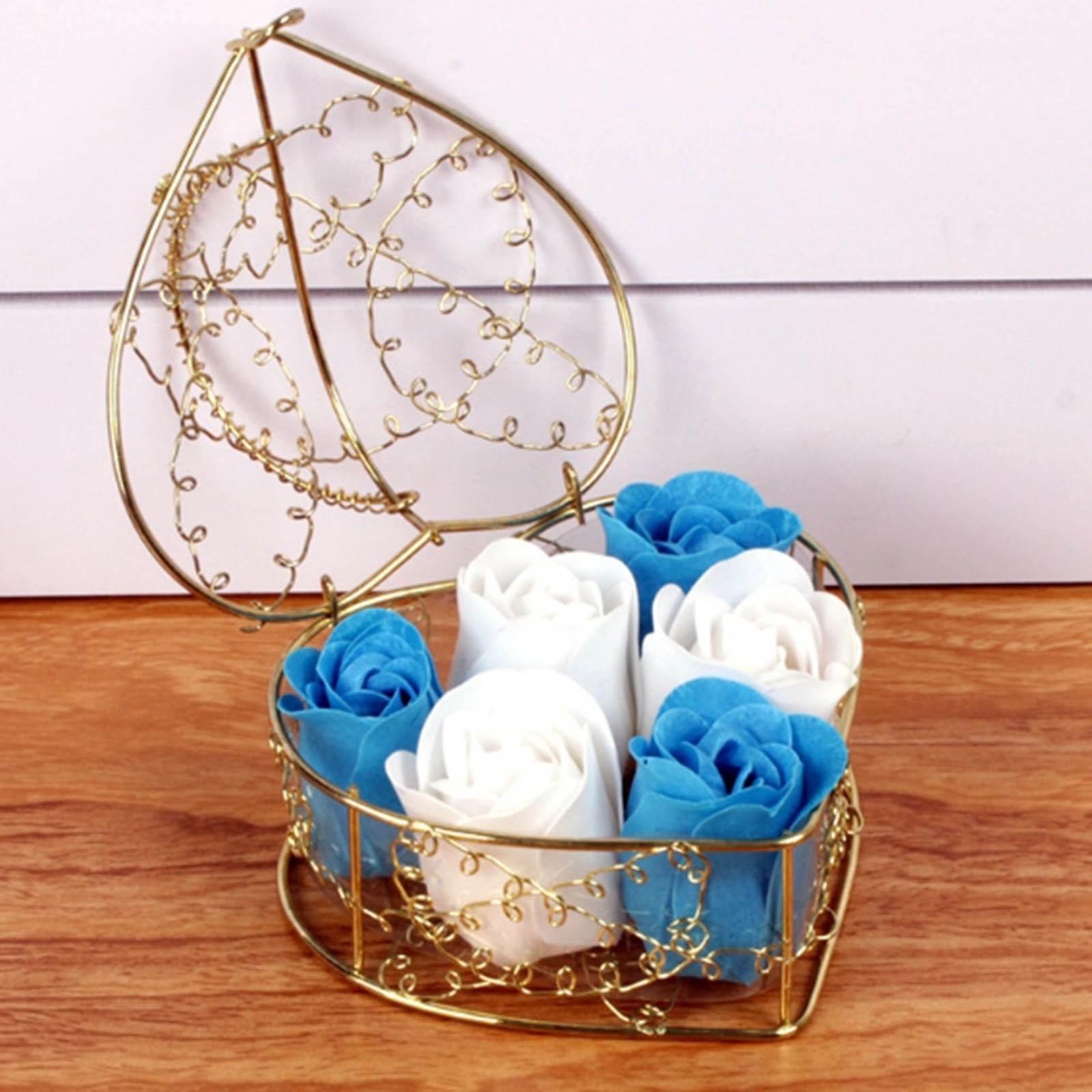 

Случайное сердце с ароматом ванны, тела, лепестков роз, мыла, свадебного украшения синий