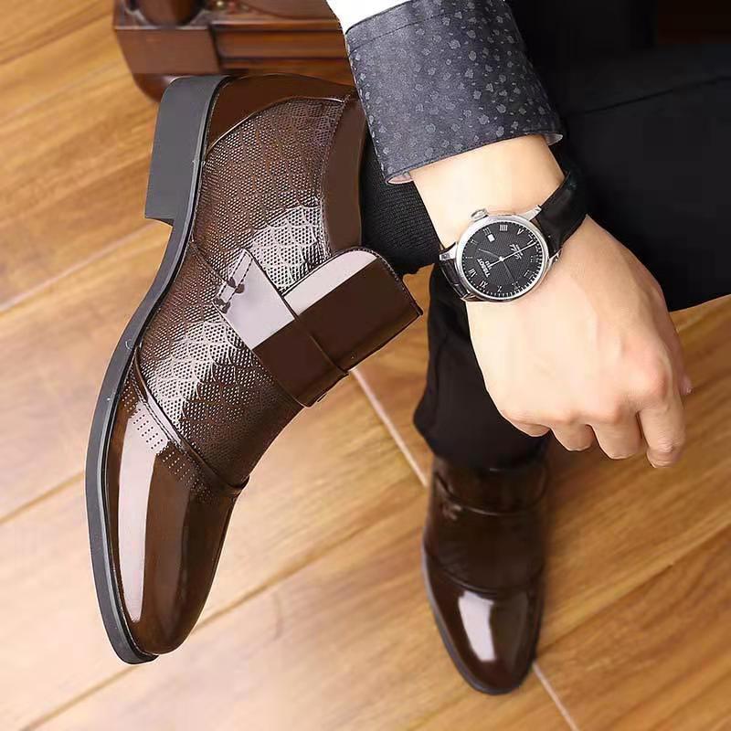 Neues Paar Füße Herrenschuhe Business Casual Herbst und Winter Herren Baumwollschuhe Plus Samt Papa Schuhe High Top Leder Baumwollstiefel