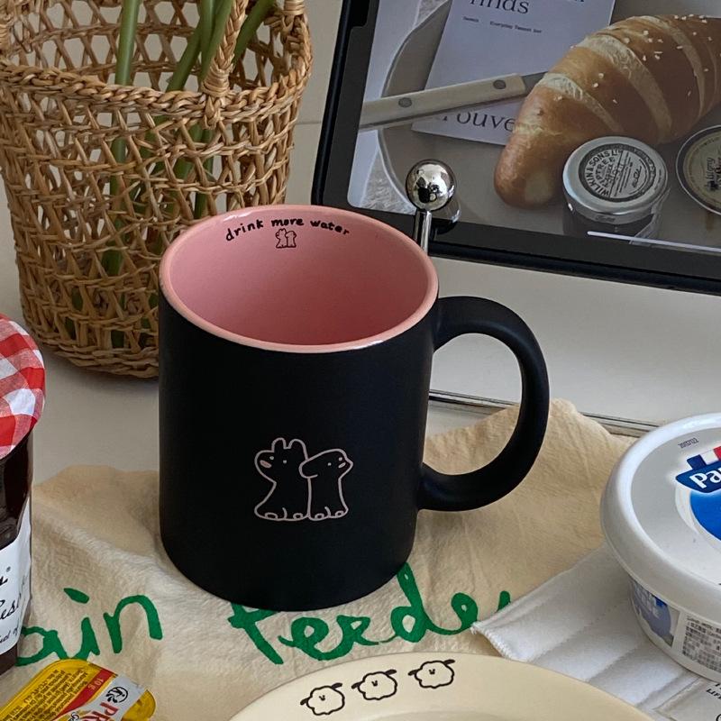 

Cartoon Snot Puppy Thermos Cup 304 Stainless Steel Frosted Black Pink Stainless Steel Thermos Couple Accompanying Cup 350ml