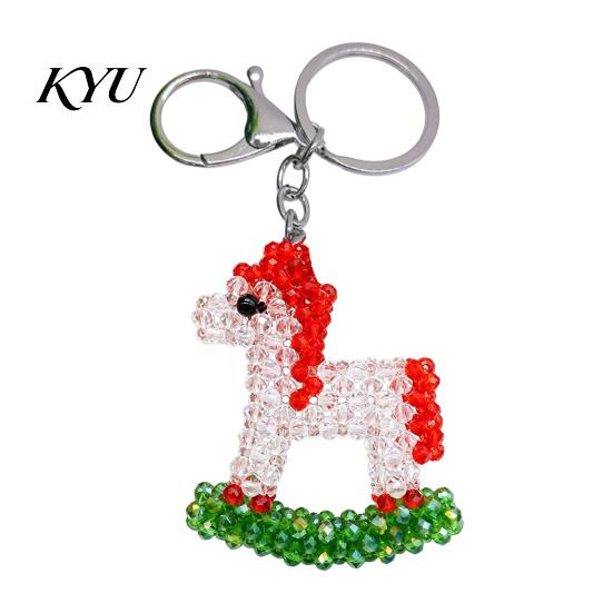 Christmas Beaded Keychain Handmade Keychain, Xmas Tree Wreath Gift Box Bell Decorative Key Ring Santa Keyring, Backpack Hanging Decor for Party Favors