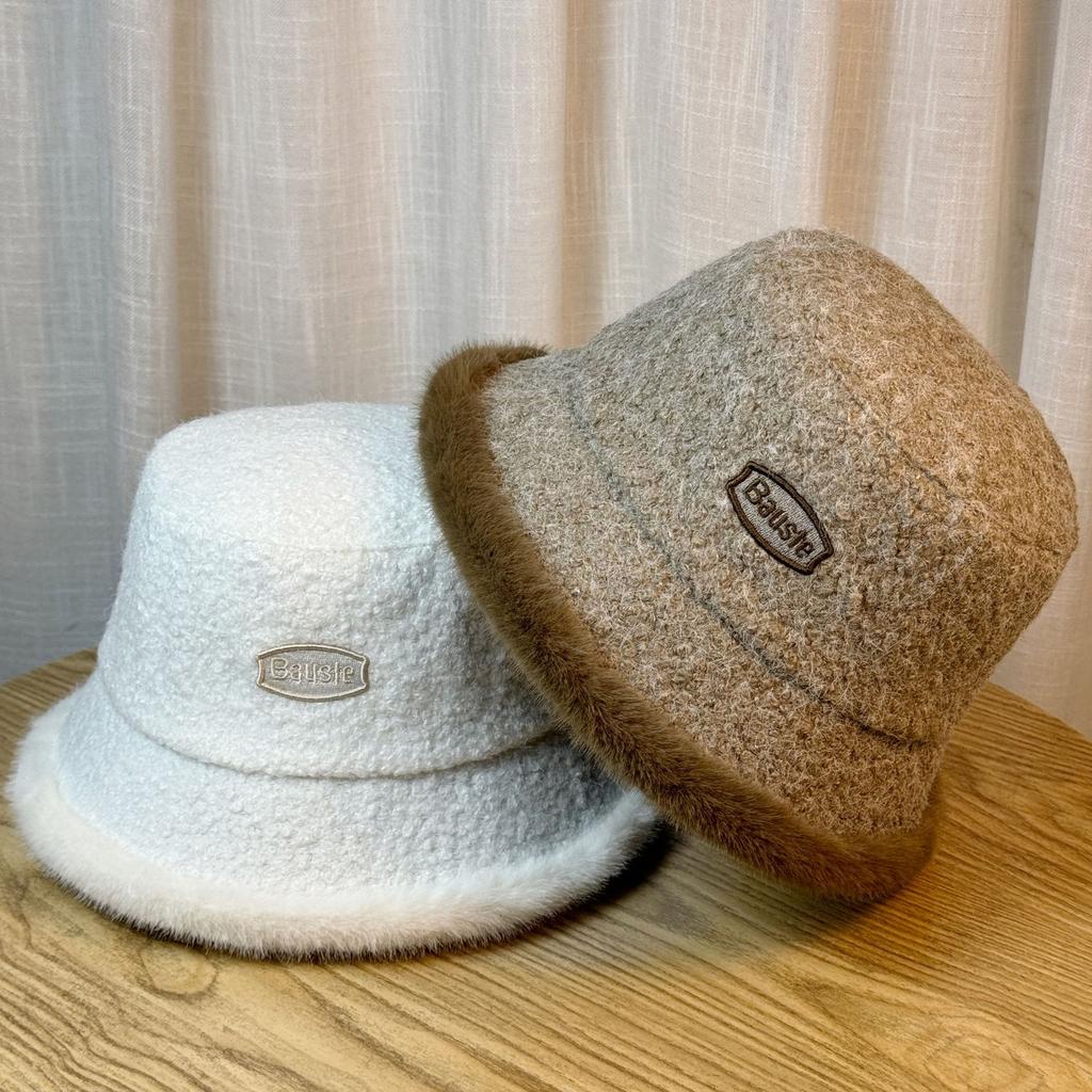 Japanese Autumn and Winter New Style Embroidered Letter Fisherman Hat Warm and Thickened Raw Edge Design Face Showing Small Bucket Hat for Women