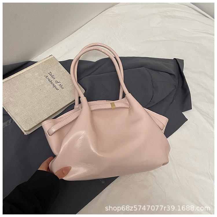 

Stylish and high-value underarm cloud bag women s 2025 new spring and summer shoulder bag versatile travel simple tote bag рожевий