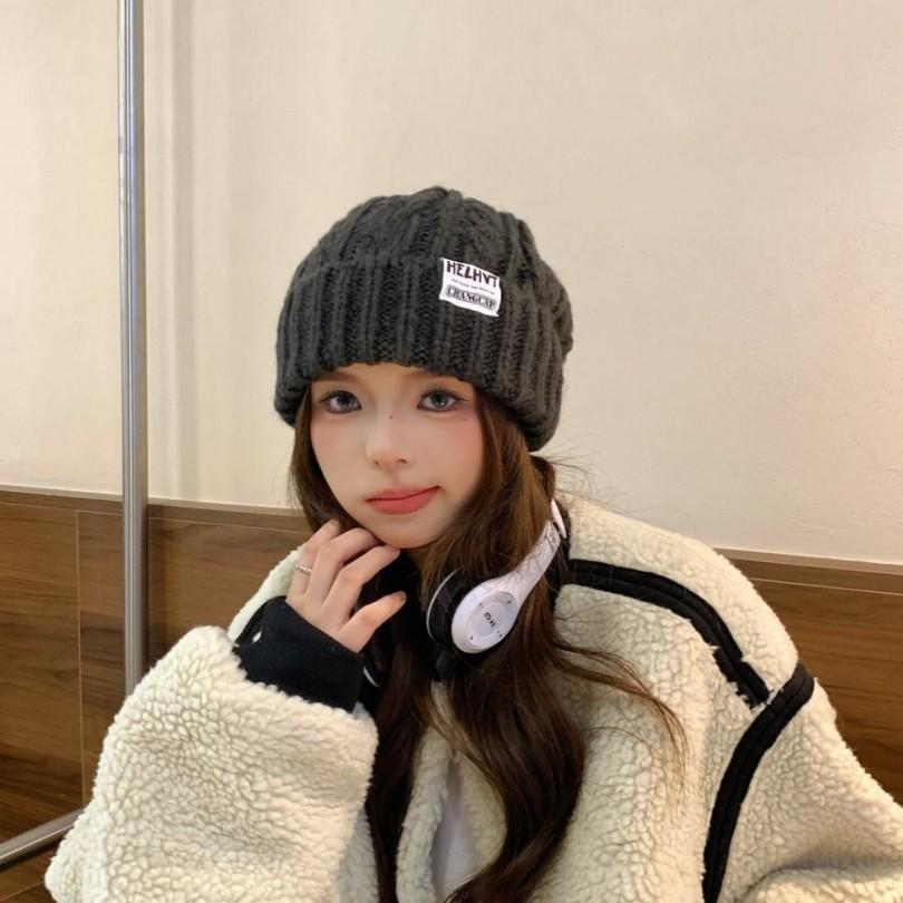 Pattern Letter Women Knit Hat With Acrylic Material And Wind Features Resistant
