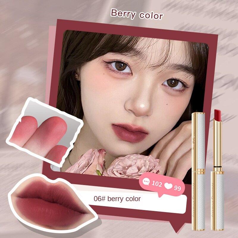 

Роскошная матовая помада Lambski Увлажняющая матовая бархатистая помада Белая тонкая с помадой Антипригарные высокопигментированные невыцветающие помады