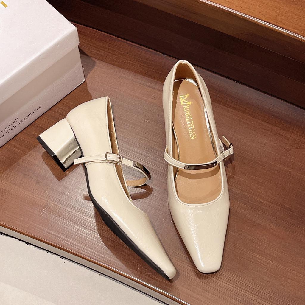 Fairy wind shallow mouth word with temperament small pointed Mary Jane single shoes women 2025 new simple commuter high heels