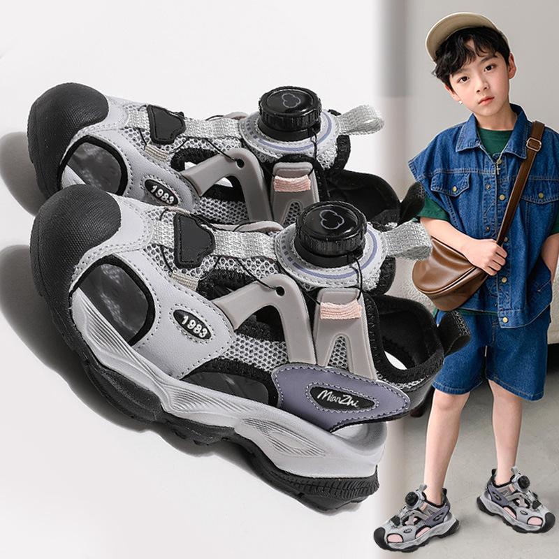 New Spring and Summer Boys' Sports Shoes, Soft-soled Running Shoes for Older Children, Boys' Summer Closed-toe Half-sandals, Trendy Style