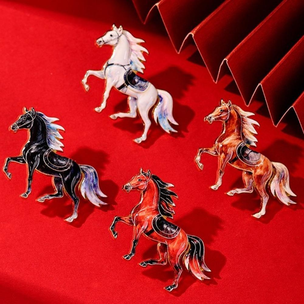 Traditional Horse Brooches Vintage Zodiac Animal Badge New Brooch Pins  Jewelry Accessories