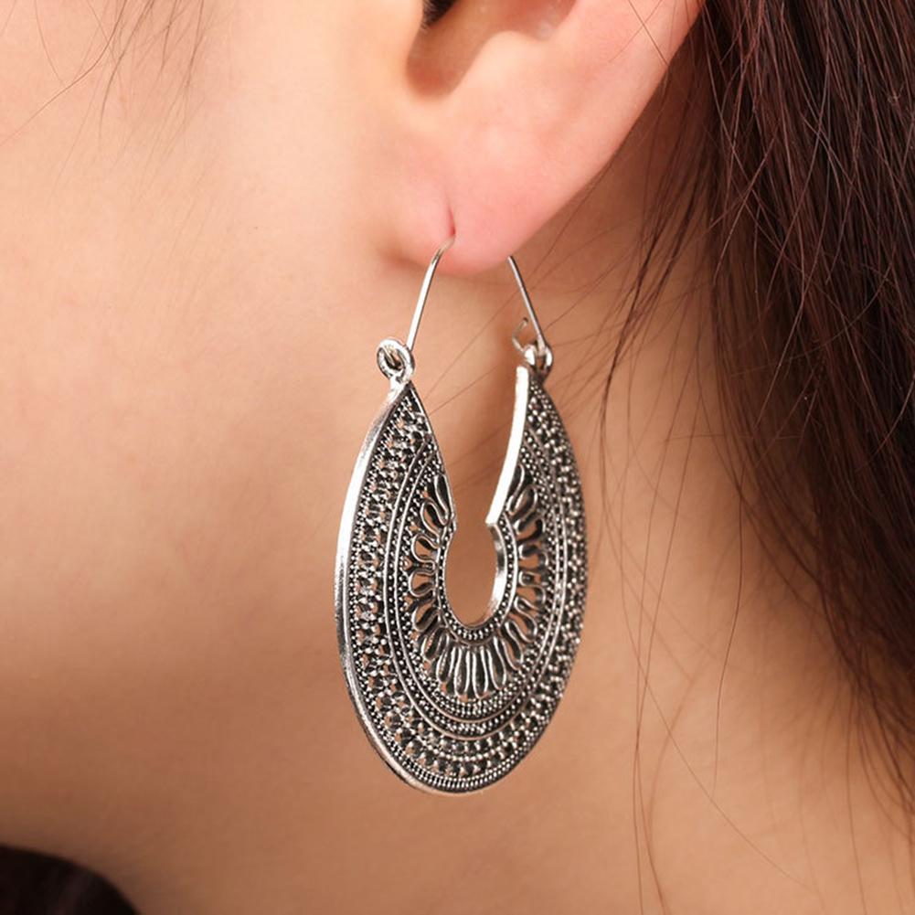 Women Hollow-out Delicate Bohemian Style Party Openwork Earrings Fashion Jewelry Set