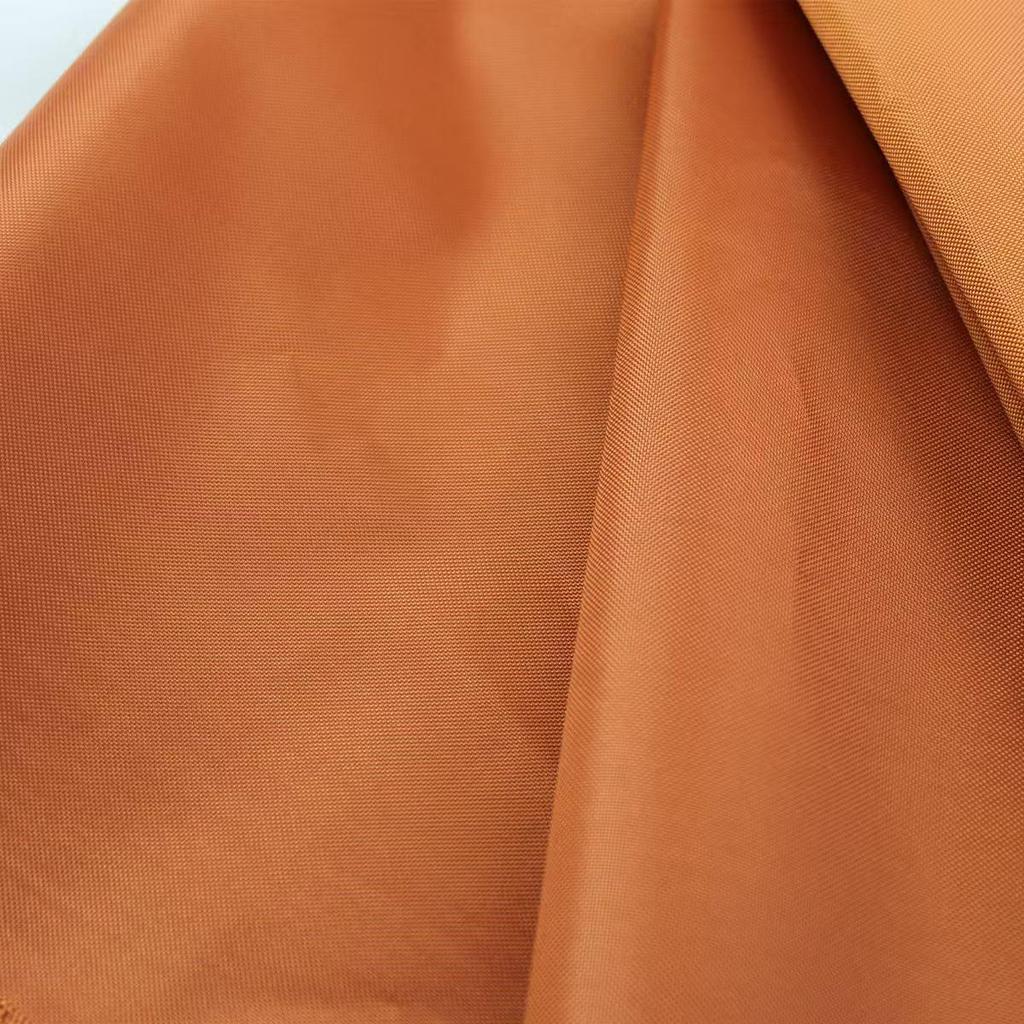 300D Oxford Memory Fabric: Tear-Resistant Windbreaker for Luggage, Workwear, Baseball, and Mountaineering.