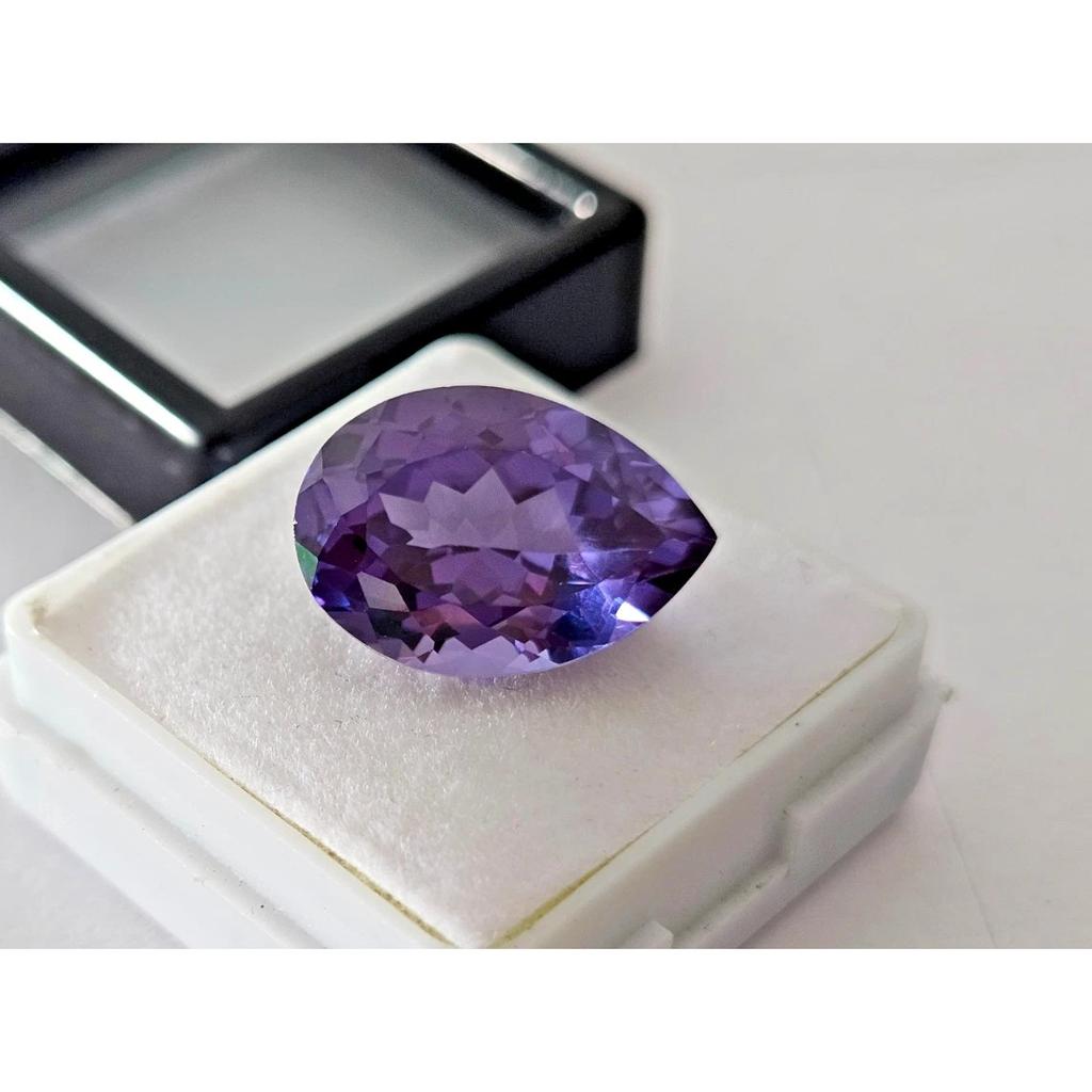 Beautiful Color Change Alexandrite Pear Cut 11-12 Ct Certified Loose Gemstone