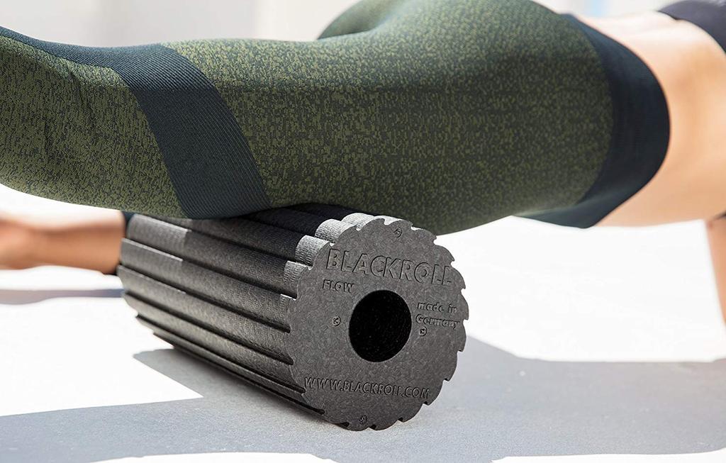 Black Roll Foam Roller FLOW STANDARD Black Made In Germany 180g 30cm X 15cm Japanese (Genuine Product)