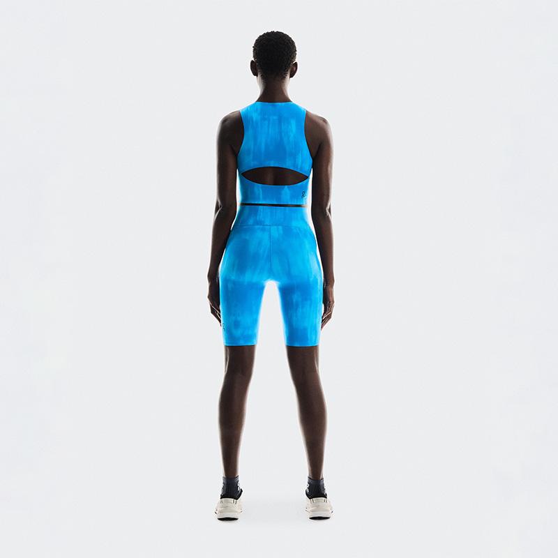 Na Studio Crop z odkrytymi plecami Oddychający Lekki Wygodny Sportowy Tank Damskie Top Light-Blue 1WF10500018