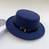 Hepburn woolen flat top top top hat women's spring and autumn winter French retro flat-brimmed jazz hat shows the face small felt hat versatile