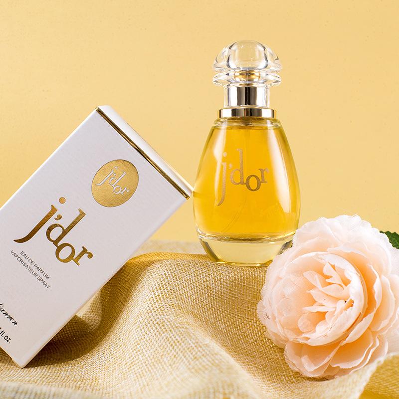 First-time Lovers, the New True Women's Perfume Lasts for a Long Time, Light Fragrance and Fresh Student 50ml