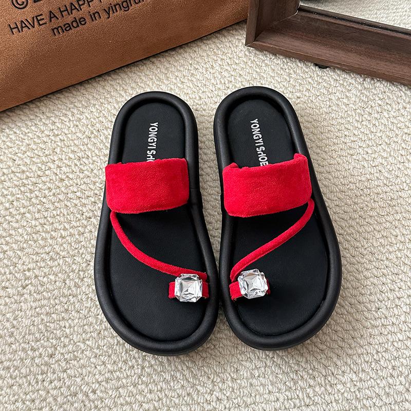 

Нишевые женские шлепанцы с толстой подошвой и стразами, летняя новая модная универсальная пляжная обувь для улицы 40 красный