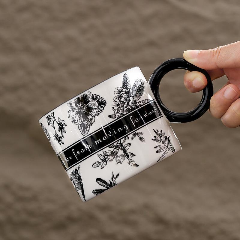 High Looking Ceramic Cup Water Cup Gift Souvenir Creative Mug Breakfast Coffee Cup Couple Cup