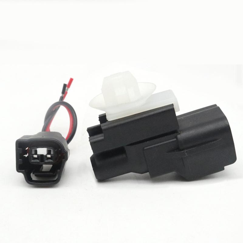 Outer Ambient Air Temperature Sensor With Plug Pigtail For Suzuki Kizashi SX4 Grand Vitara Swift S-Cross Jimny Splash GSX R 1000