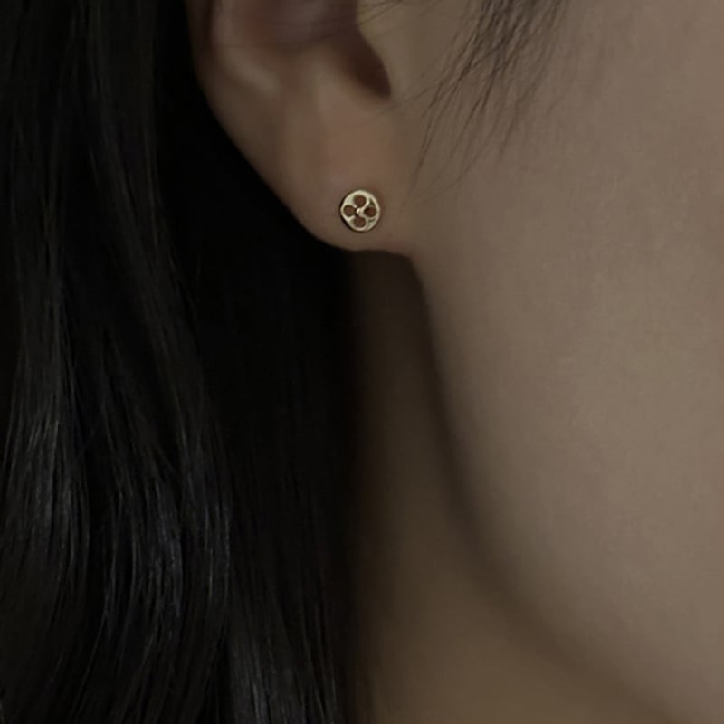

Faye 14k Clover earrings Rose Gold