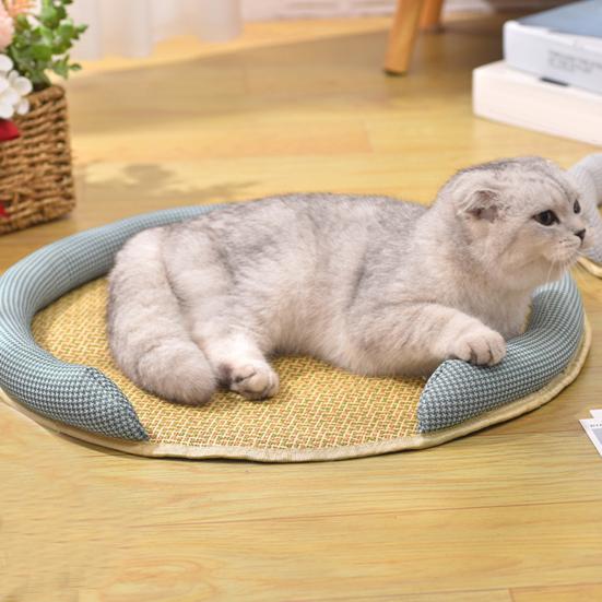 Cat Bed Wear-Resistant Soft Breathable Round Summer Pet Cat Sleeping Bed Cushion Pet Supplies
