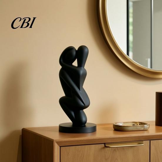 Burr-free Surface Ornament 3D Printed Hugging Couple Sculpture, Abstract Embrace Figurine with Smooth Curves, Minimalist Statue Stable Base Decoration
