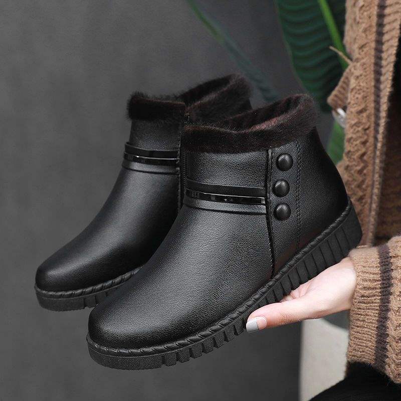 

Old lady boots women 2025 new flat mother short boots warm middle-aged and elderly cotton shoes piled and thickened women 41 чёрный