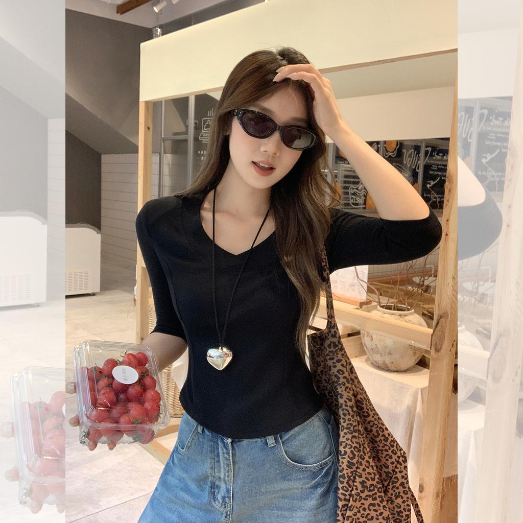 Korean New Early Autumn Wear Black Medium-sleeved Five-quarter-sleeved T-shirt with a Base Inside, Slim and Thin Top for Women