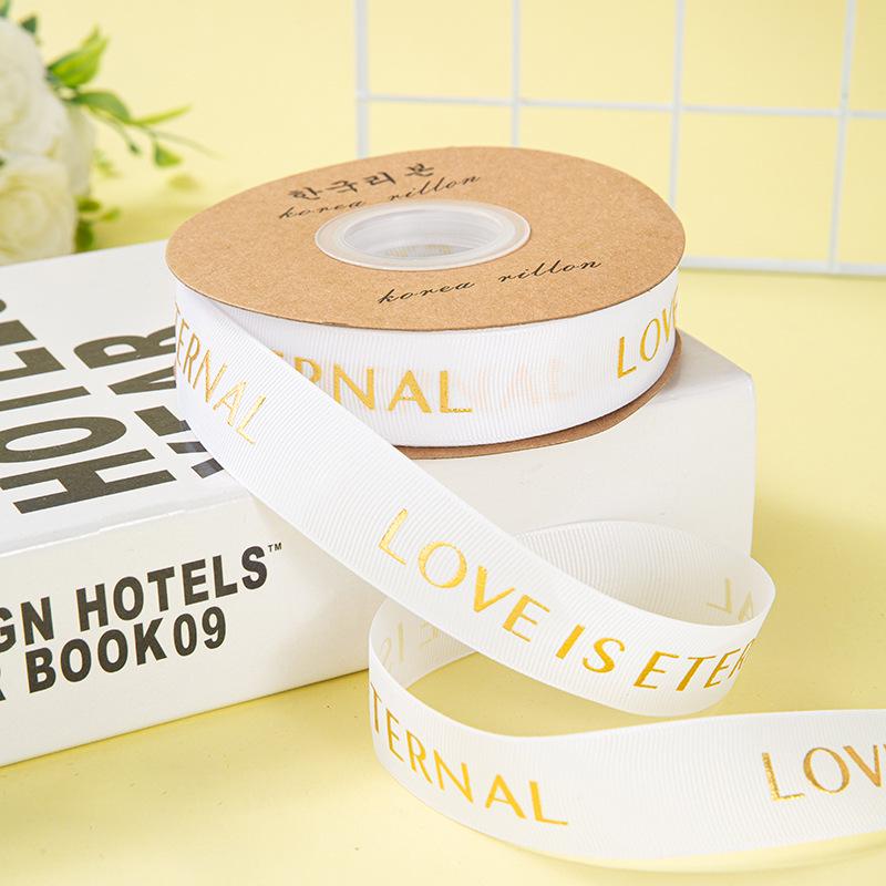 2,5 cm LOVE Heißgeprägtes Blumenband - Herzmotiv Bouquetmaterial