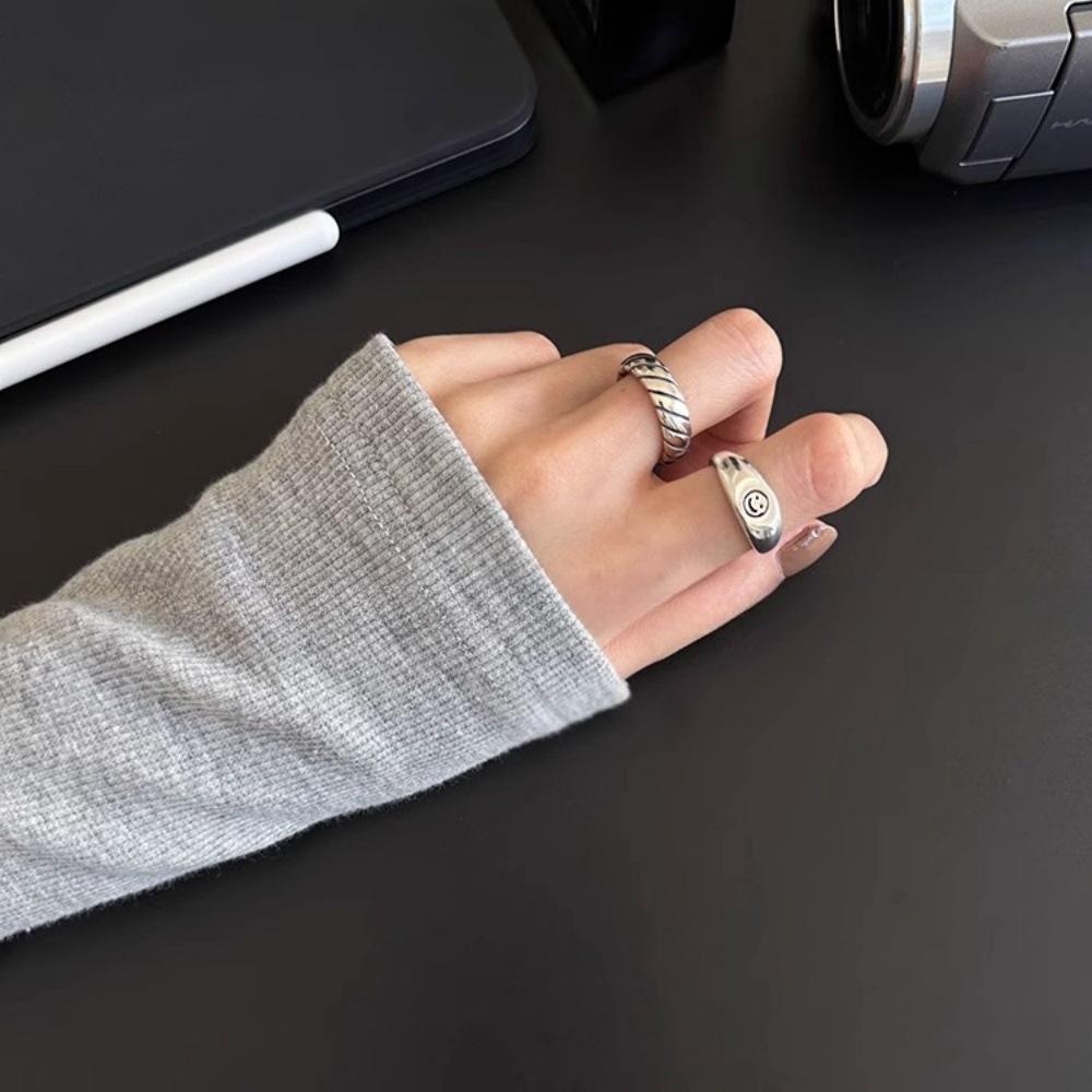 Korean bloggers daily stack 925 sterling silver thickened smiley face thread old silver ring ring opening simple ins wind