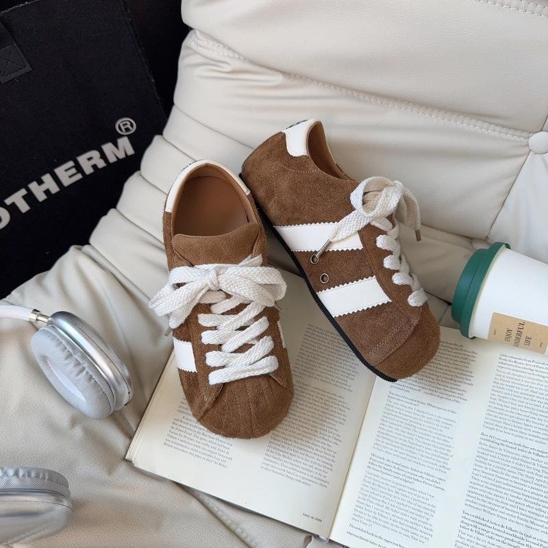 2025 Herbst neue Retro Innenhöhe erhöhen Merad Schnür-Capybara großer Kopf Deutsche Trainingsschuhe lässige Board-Schuhe Damen