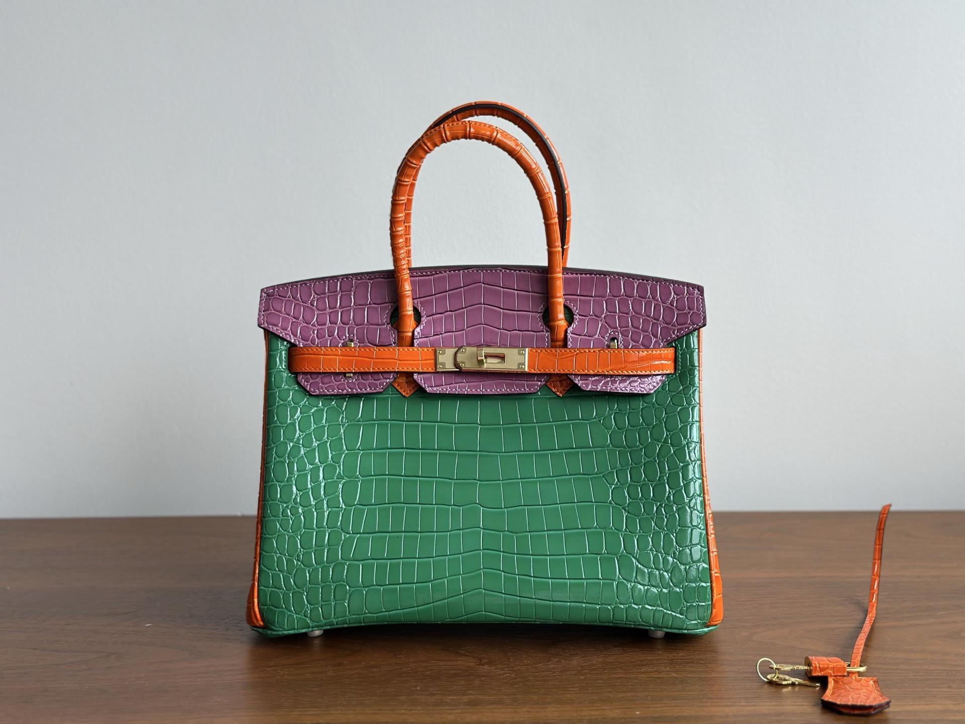 

Nong Шовкова Підкладка Версія Жовта Теляча Шкіра Високоякісна Текстура Сумка Через Плече Жіноча Транскордонна Мода Сто-До-Лиця Жіноча Сумка 35cm зелений