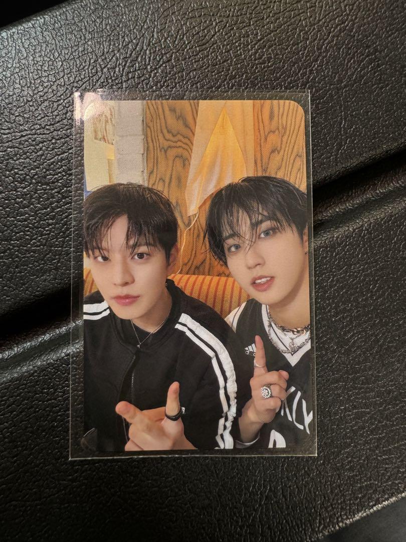 

[Б/У] Straykids KARMA POPUP Корейская Лакидро Торговая Карта Маргарины