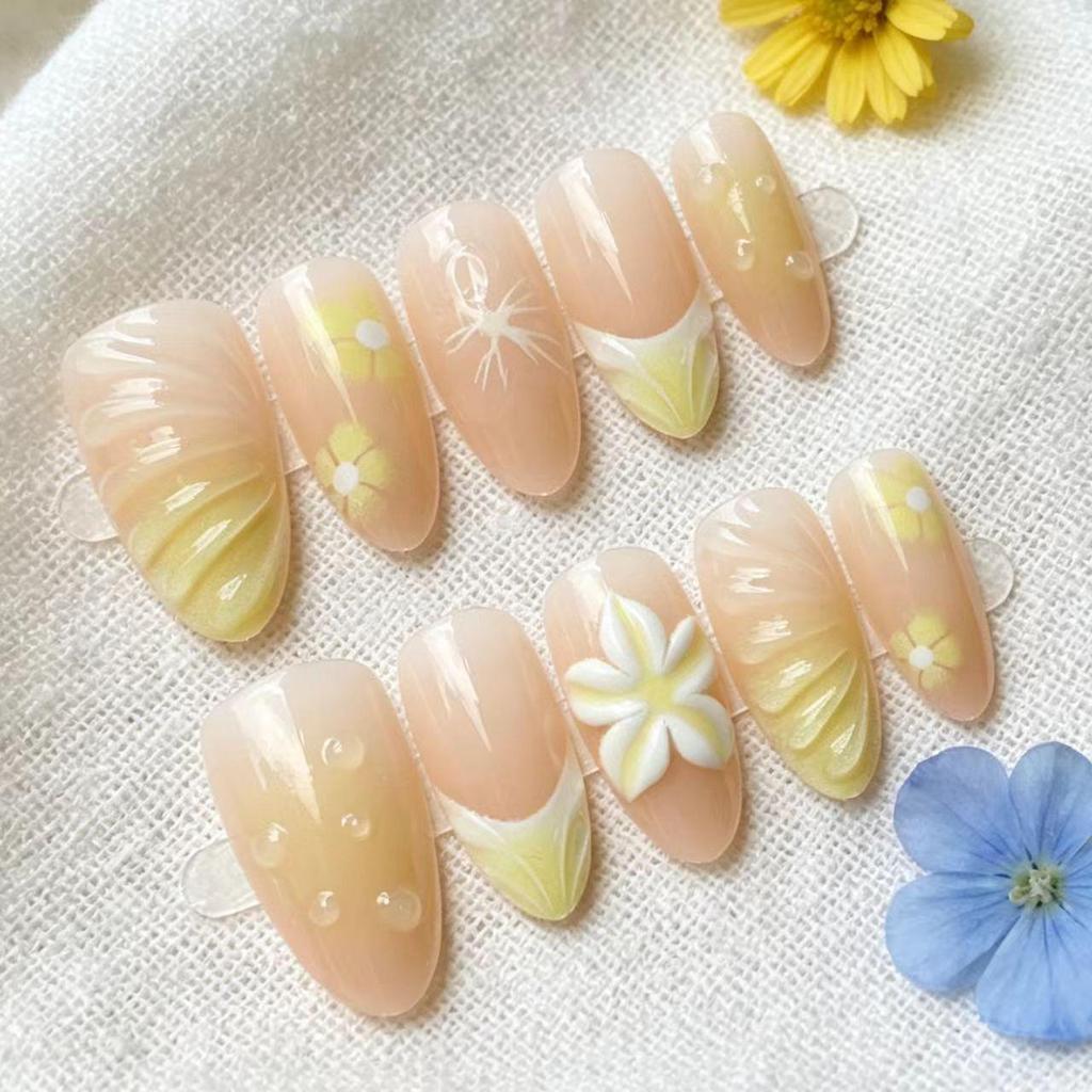 Cross-Border Custard French Almond Cat Eye Short Nails - High-End Ice Translucent Manicure Tips