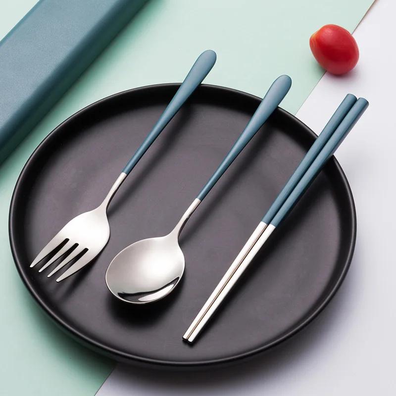 3pcs/Set Eco Friendly Dish Kitchen Accessories Silverware Sets Gold Knife Fork Spoon Portable Cutlery Sets With Case