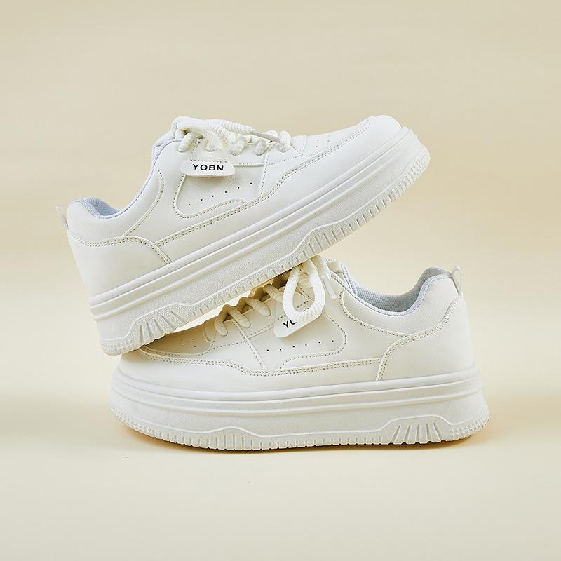 

2025 spring little white shoes new Korean version ins female students platform heightening sports board shoes casual shoes without round head 40 бежевый