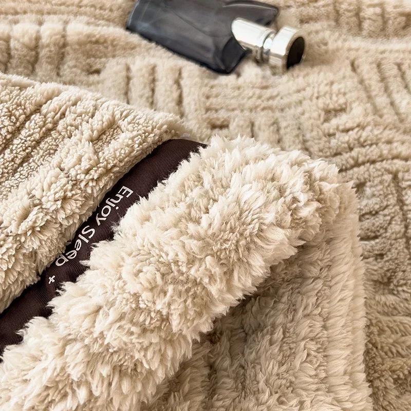 Neue Halbseiten Fleece Herbst Winter Decke Weich Flauschig Mutter- und Kindgerechte Bettdecken Warm Atmungsaktiv Sofaüberwurfdecke