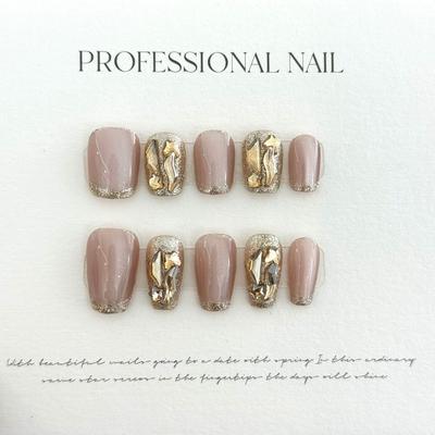 Plaknagels – Nageltips en plaknagels