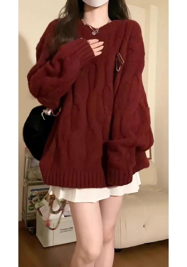Women's Red Cable Knit Sweater - Simple, Loose, and Cozy for Christmas, New Year, Autumn, and Winter.