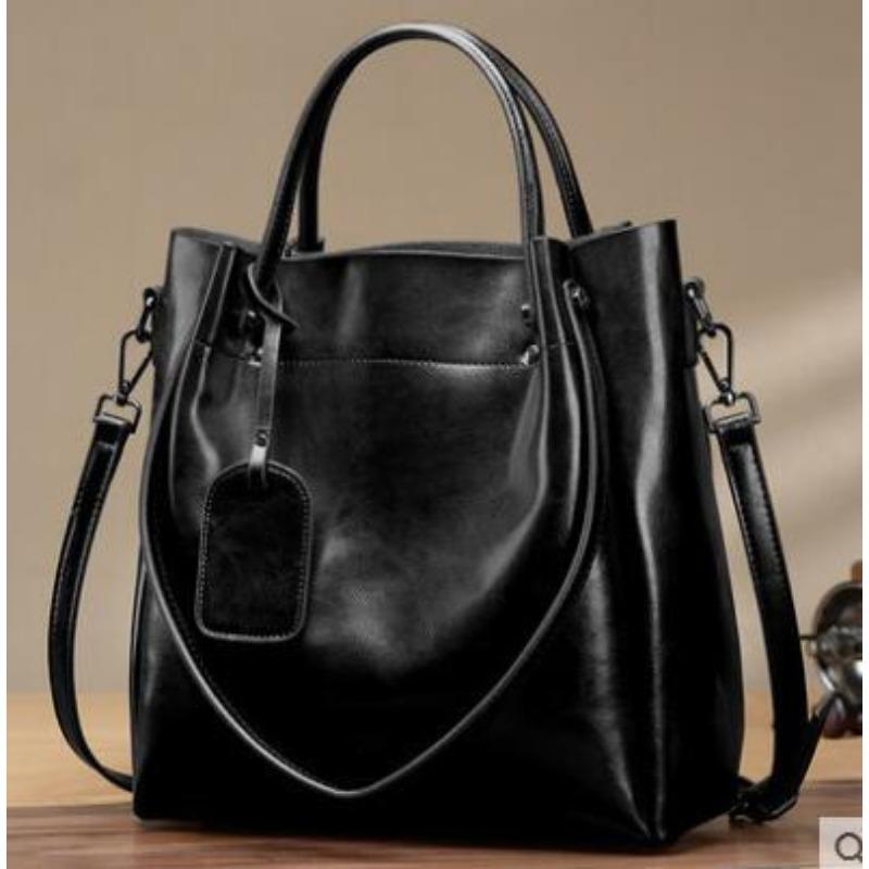 

A Single-shoulder Crossbody Bag Made of Leather for Women, A Large Hand-held Bag Made of Oil-wax Leather, and A Korean-style Casual Women s Bag чорний