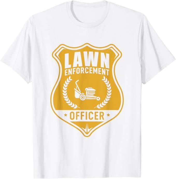 

Футболка «Офицер по охране газона» - Футболка в подарок садоводу, косильщику газона M