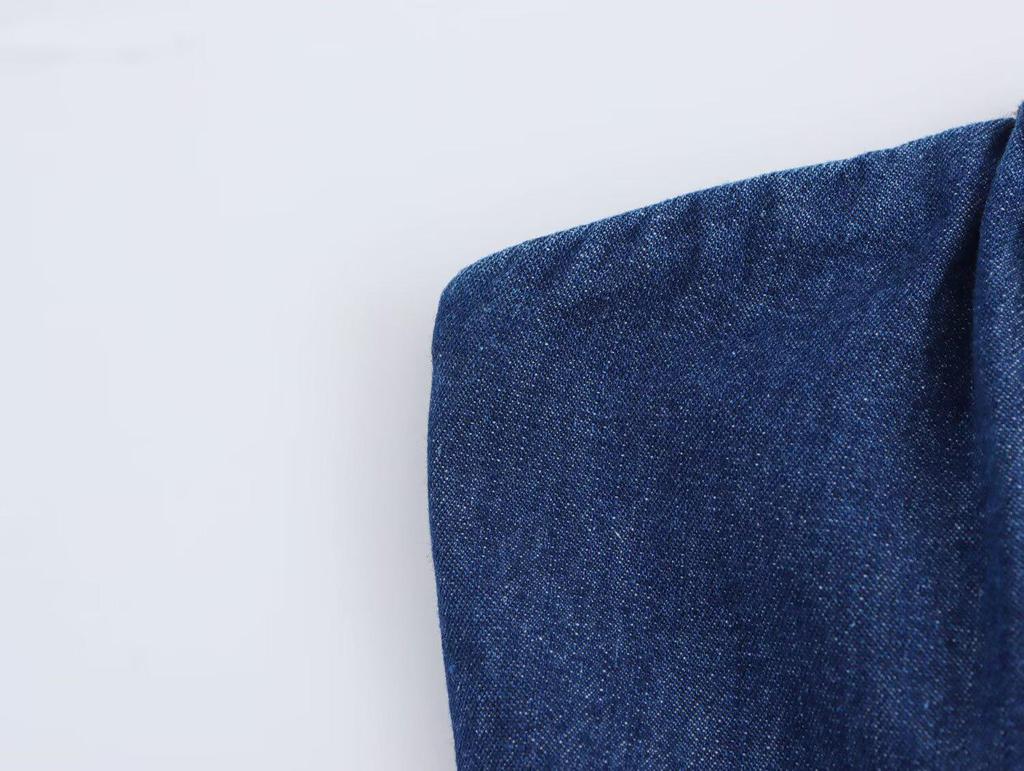 2025 Spring Strapless Women's Blue Denim Off-Shoulder Long Dress with a Straight Neckline and Wide Hem