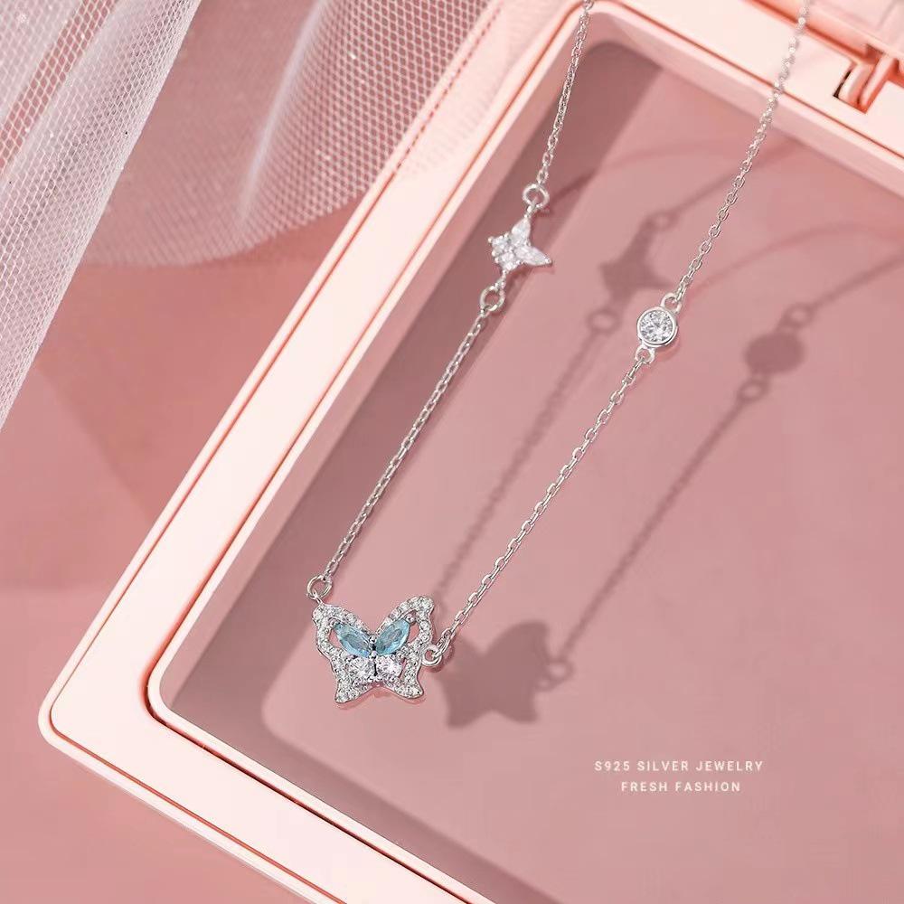 Butterfly Dream Necklace: Elegant Ice Crystal Butterfly Pendant for Women – Luxurious, Versatile Jewelry with Unique Personality and Charm.