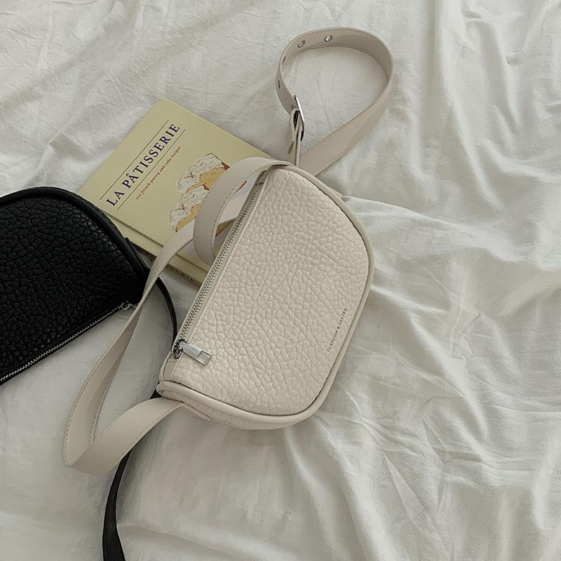 

Women S Bagnewest One-Shoulder Hand-Held Messenger Bag Korean Version Ins Retro High-Quality Texture Pu Chain Bag