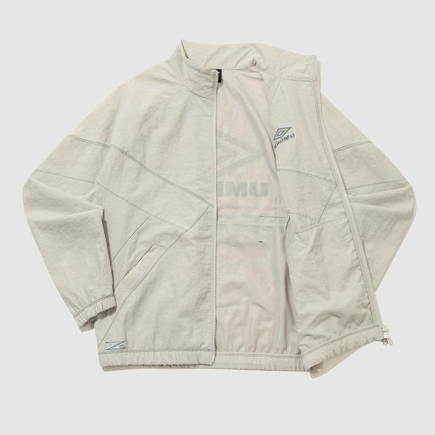 Umbro Crispy Taslan Long Sleeve Jacket Beige Uq321Cjk91 (B Type)